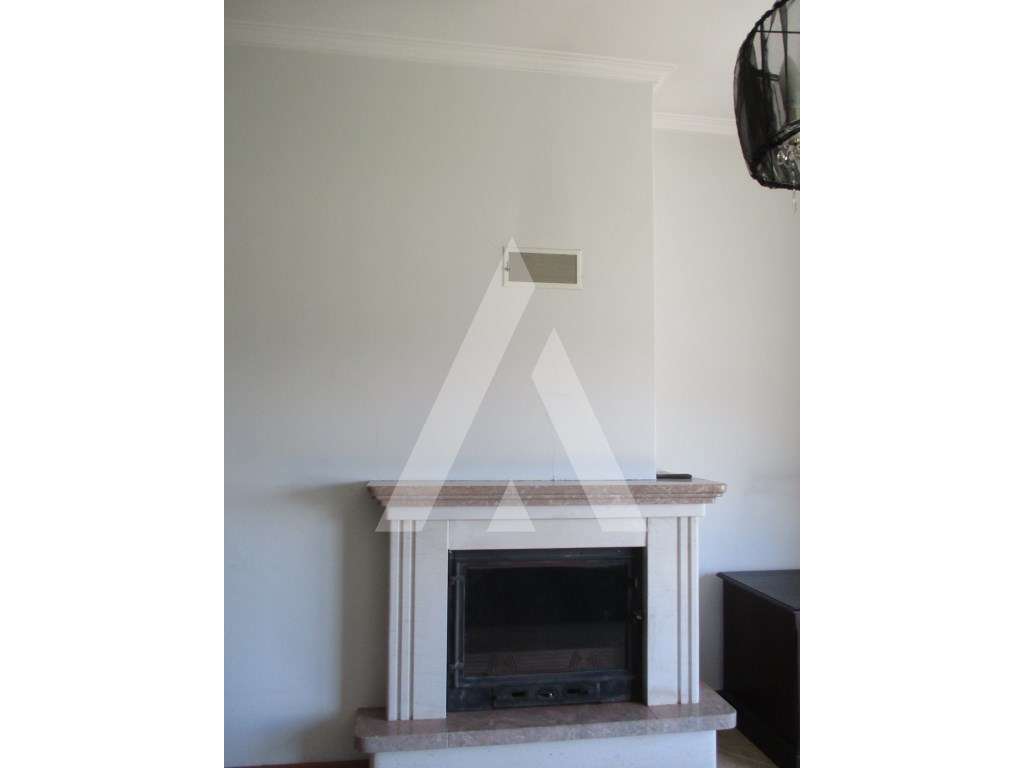 Apartamento T3, no centro de Oliveira do Bairro - Grande imagem: 3/26