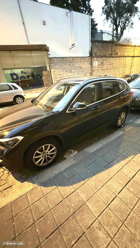 BMW X1 16 d sDrive Auto - 4