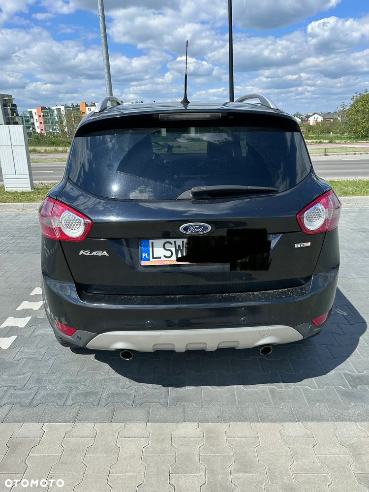 Ford Kuga - 2