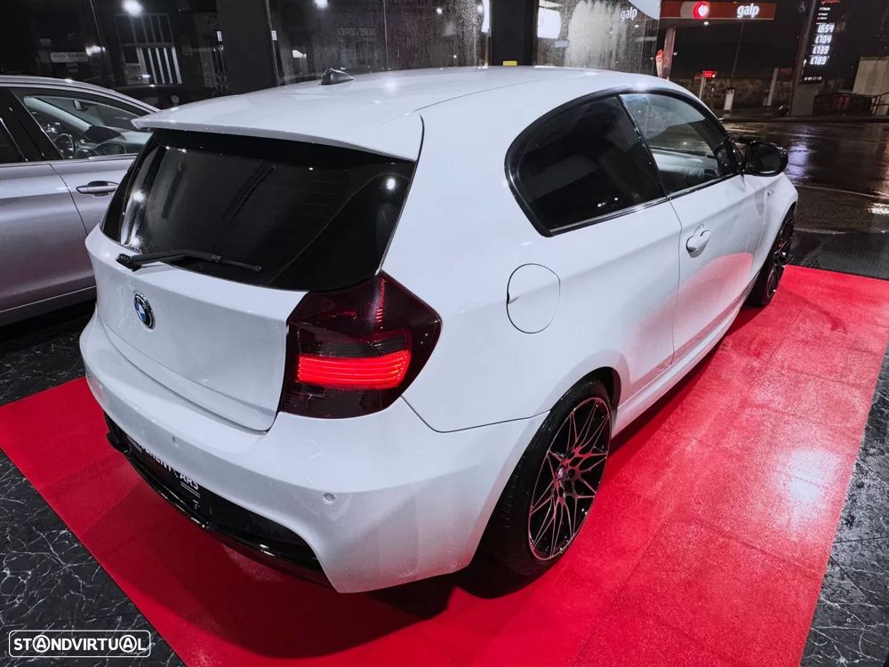 BMW 118 d Pack M - 18