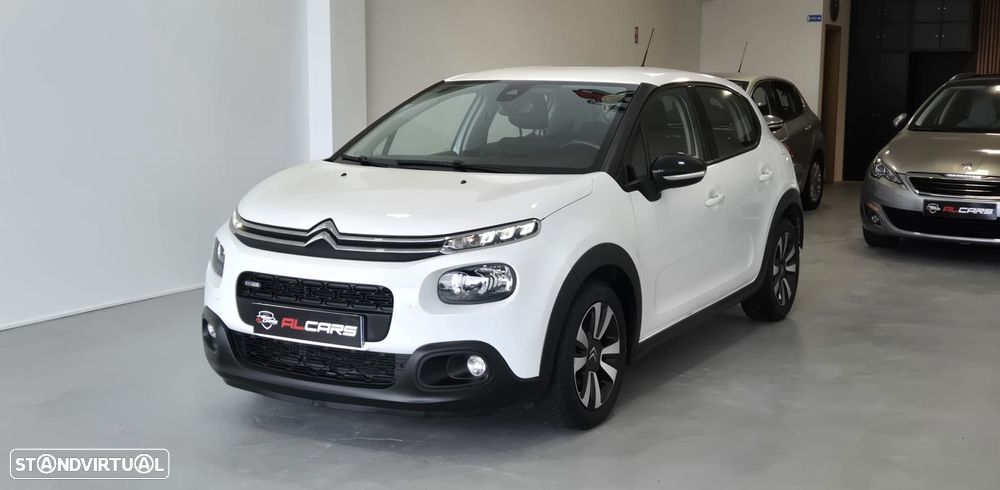 Citroën C3 1.2 PureTech Shine - 3