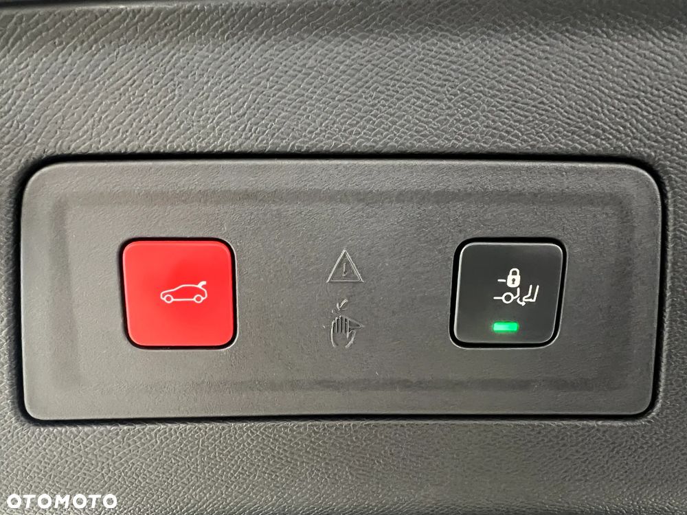Peugeot 508 1.5 BlueHDi Allure S&S EAT8 - 31