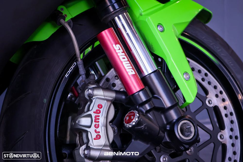 Kawasaki ZX 10R - 18