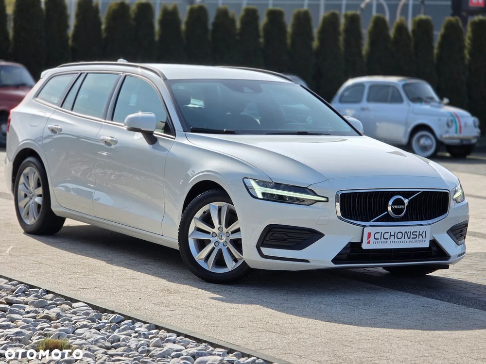 Volvo V60 B3 B Momentum Pro - 2