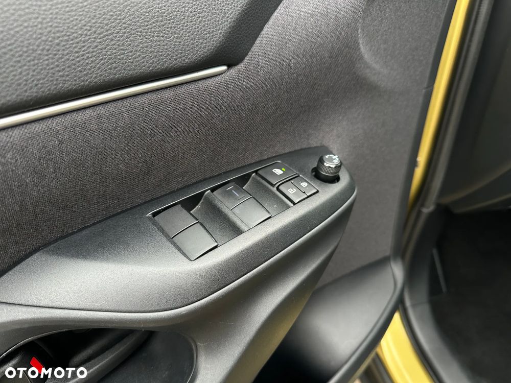 Toyota Yaris Cross Hybrid 1.5 Comfort - 18