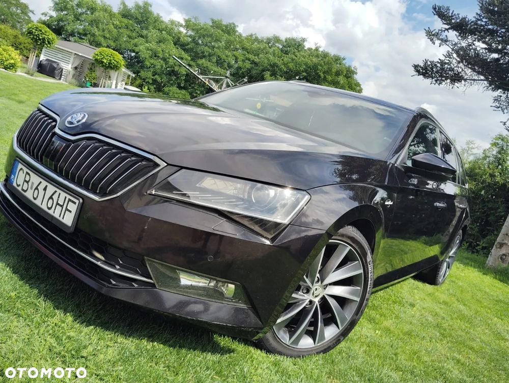 Skoda Superb 2.0 TDI L&K DSG - 2