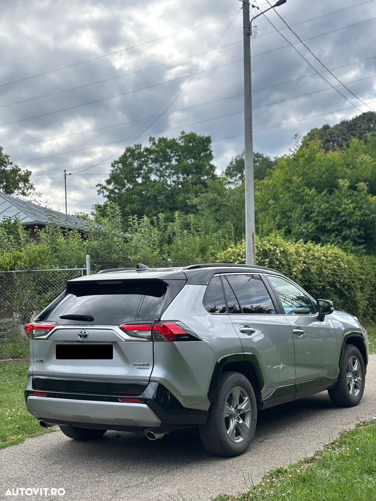 Utilizat Toyota RAV4 2023 - 25 900 EUR, 53 900 km - Autovit.ro