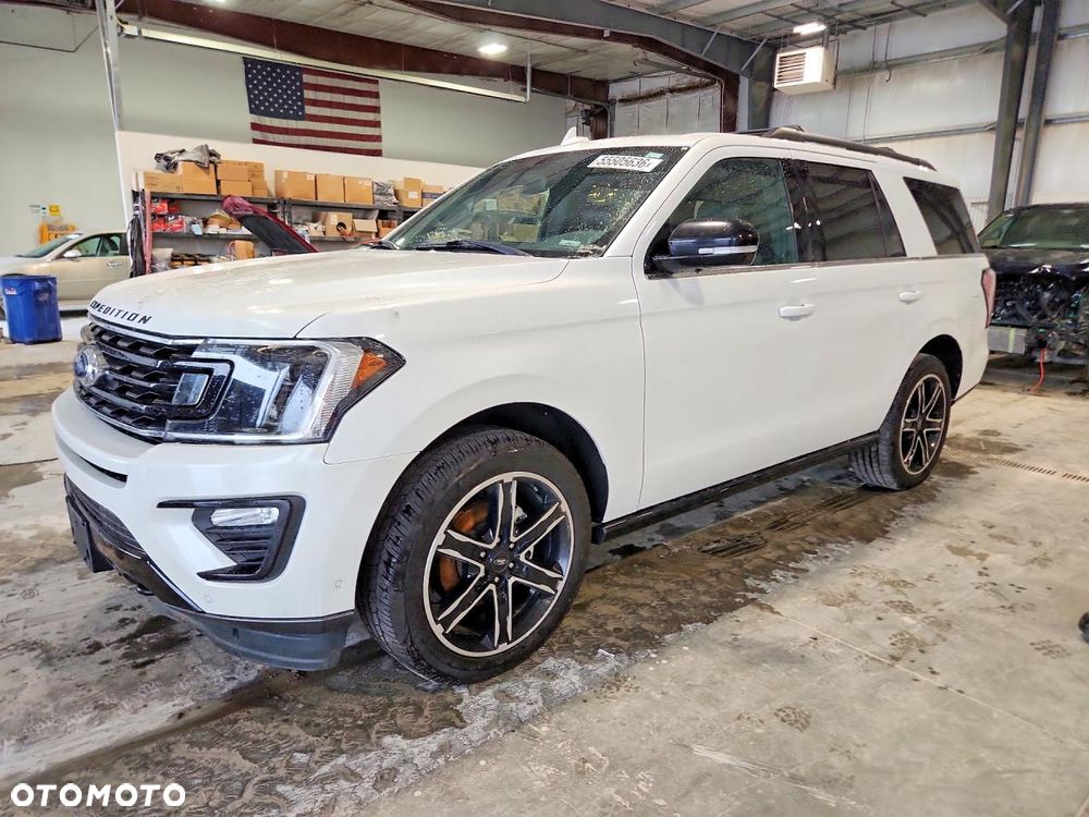 Ford Expedition - 1