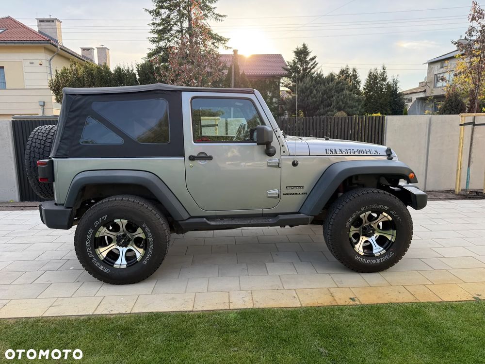 Jeep Wrangler 3.6 Sahara - 34