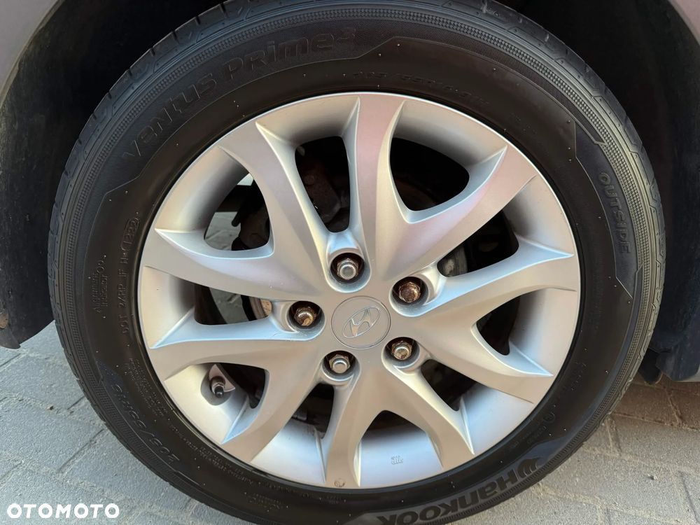 Hyundai i30 i30cw 1.6 CRDi FIFA WM Edition - 17