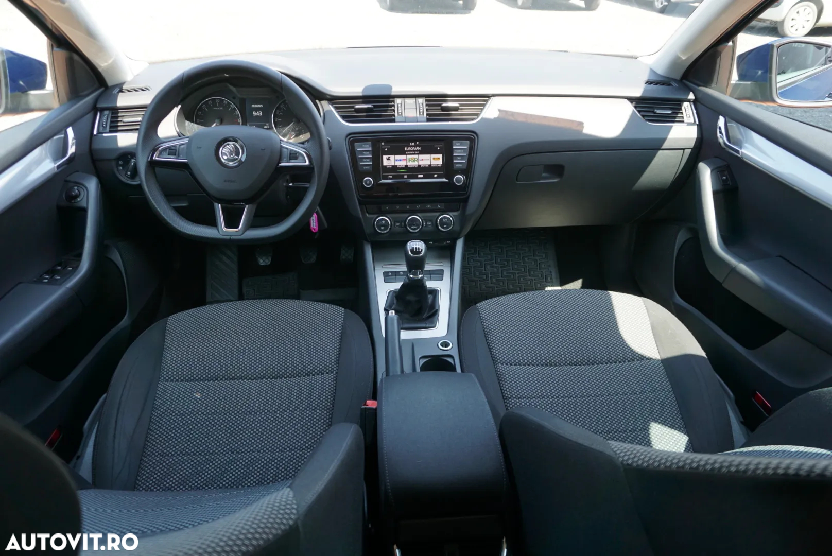 Skoda Octavia Combi 2.0 TDI Ambition - 16