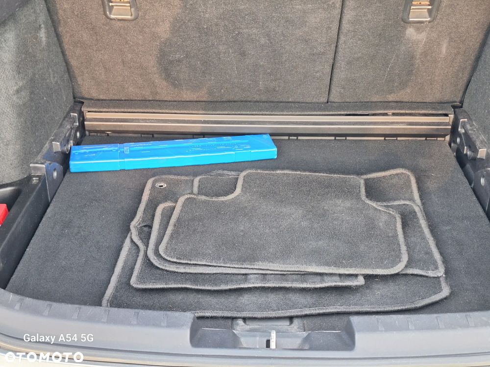 Mitsubishi Lancer 1.6 - 9