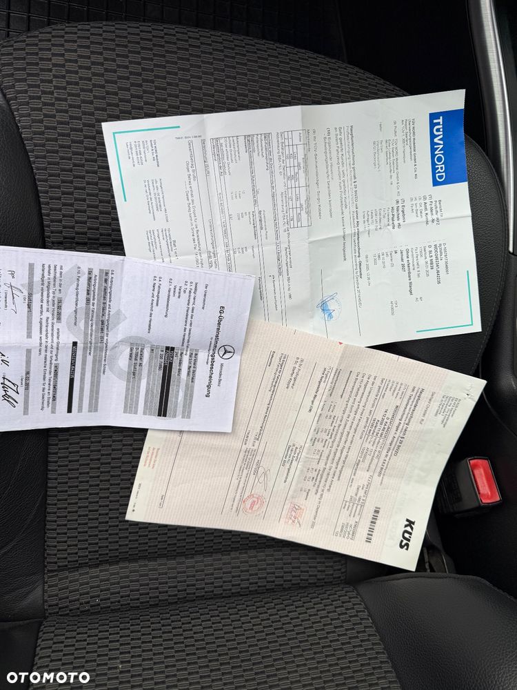 Mercedes-Benz Klasa B 200 Turbo Autotronic - 28