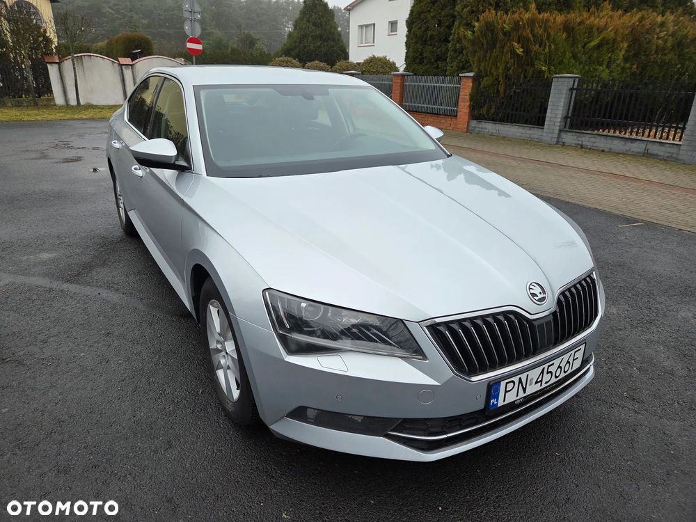 Skoda Superb 1.8 TSI Ambition DSG - 3