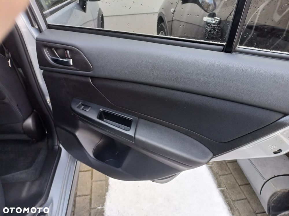 Subaru XV 2.0i Lineartronic Exclusive - 32