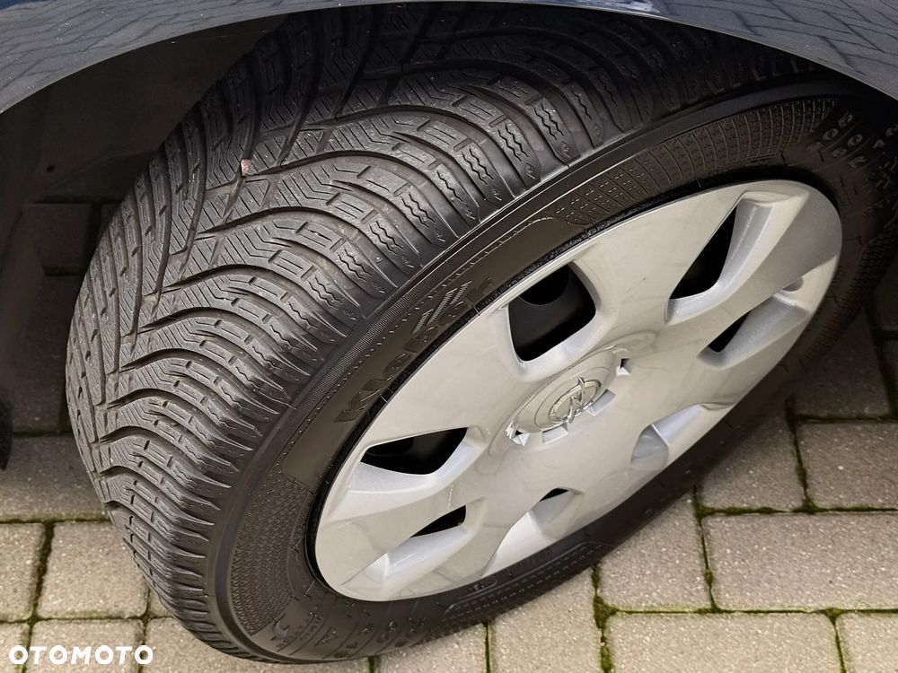 Opel Astra 1.6 Essentia EU6 - 19