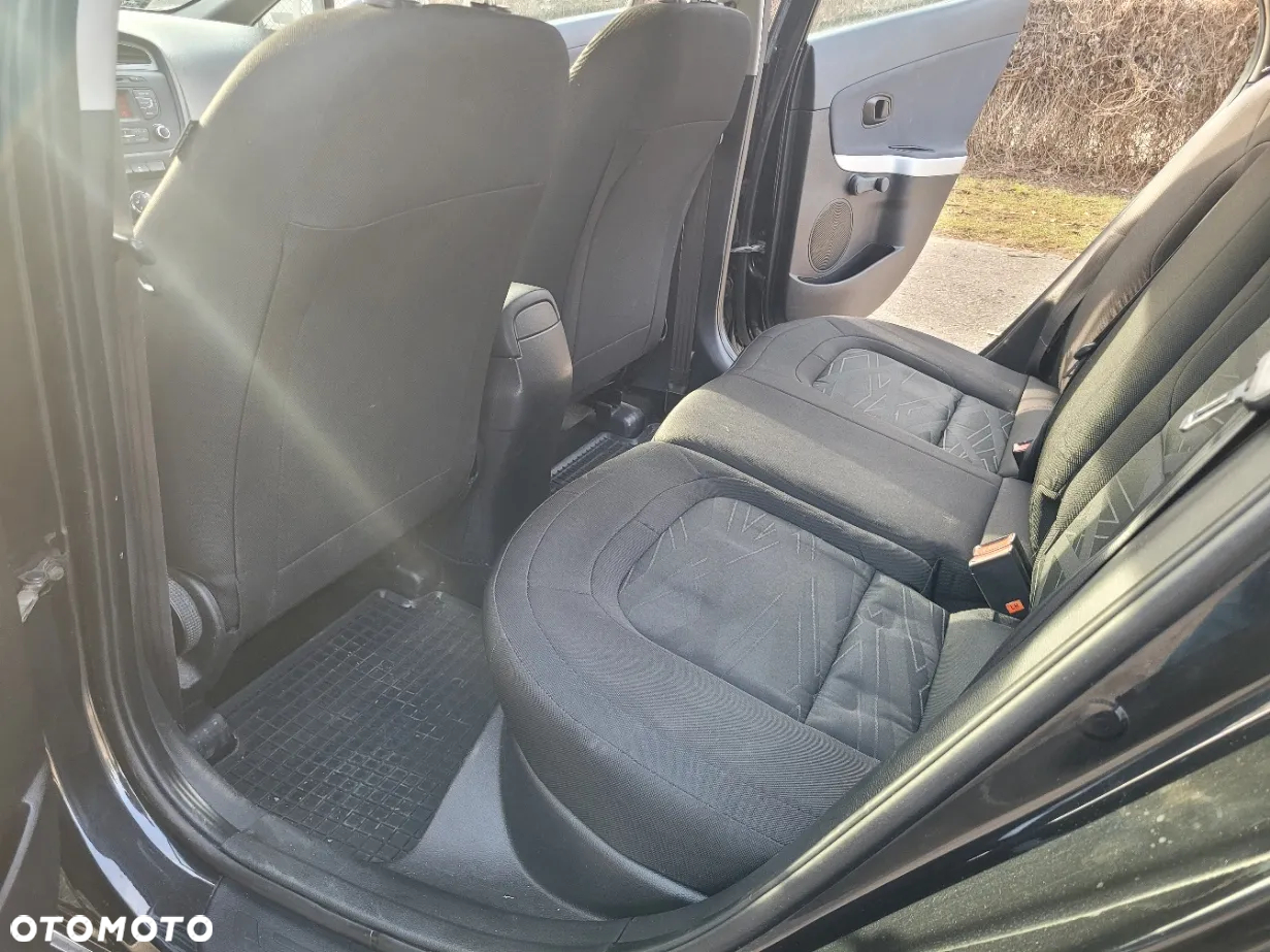 Kia Ceed Cee'd 1.6 CRDi M - 16