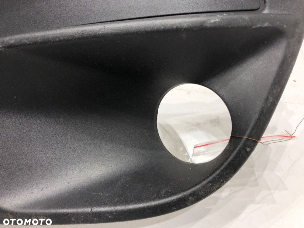 KRATKA ZDERZAKA LEWY PRZÓD  IVECO DAILY VI Autobus 2014 - 2022  105802356346 - 2