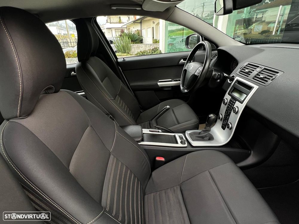 Volvo S40 1.6 D Drive Momentum Start/Stop - 16