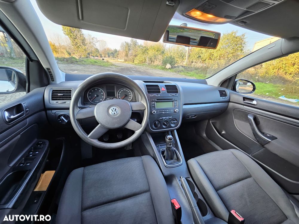 Volkswagen Golf 1.4 - 16