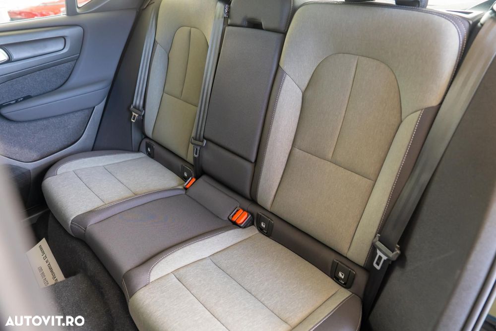 Volvo XC 40 T4 Recharge DKG Core - 21