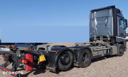 Mercedes-Benz Actros 2545 // Lusterka // BigSpace // Rozstaw 4600mm // Standard // MP5 // - 4