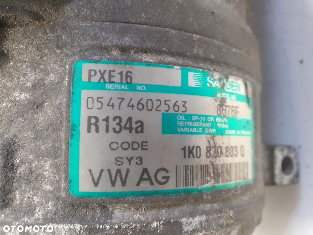 SPRĘŻARKA KLIMATYZACJI VW Golf V 1.9 TDI _ 1K0820803Q - 2