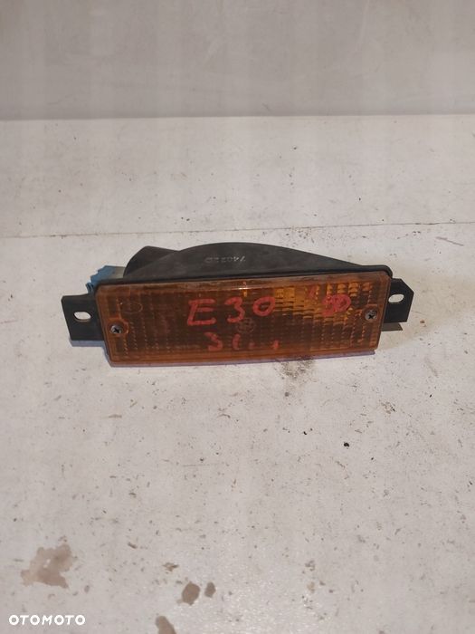 ZKW BMW e 30 Prawy kierunkowskaz kierunek e30 - 1