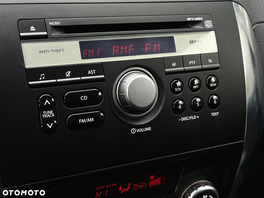 Suzuki SX4 1.6 Premium - 31