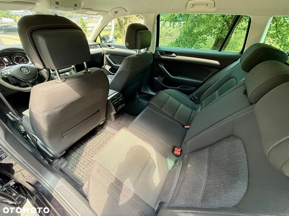 Volkswagen Passat 1.8 TSI BMT Comfortline DSG - 10