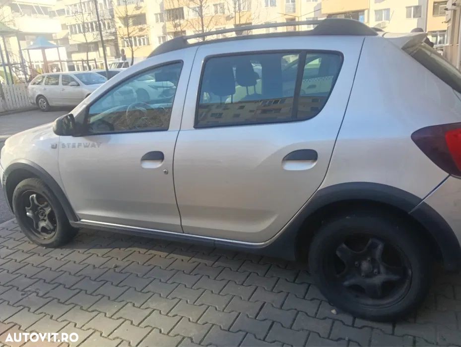 Dacia Sandero 1.5 dCI Laureate - 3