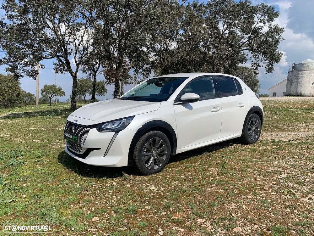 Peugeot e-208 50 kWh Allure Pack - 2