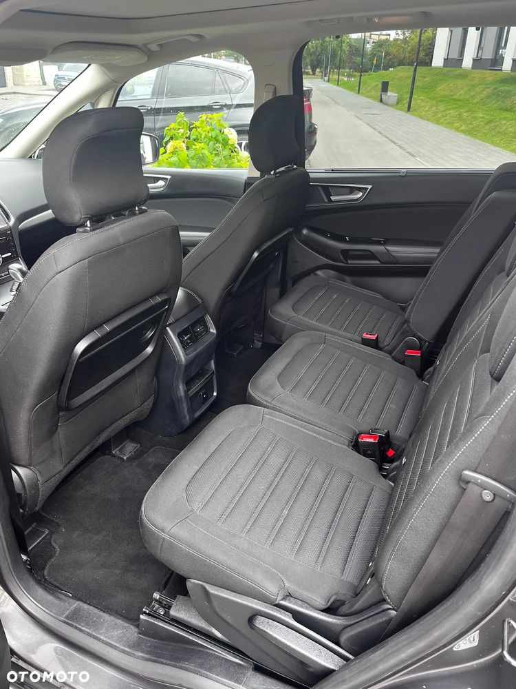 Ford Galaxy - 18