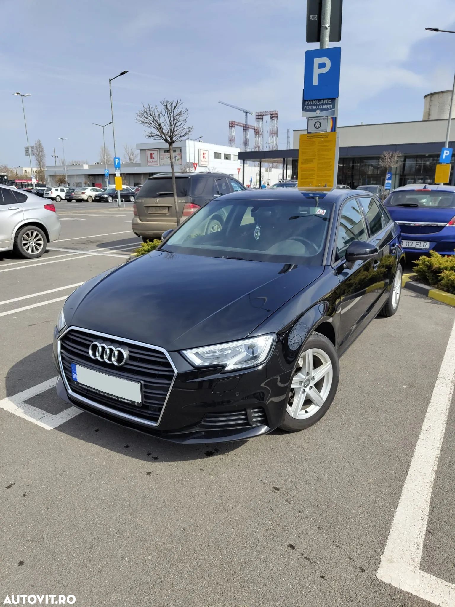 Audi A3 Sportback 1.6 TDI S tronic - 1