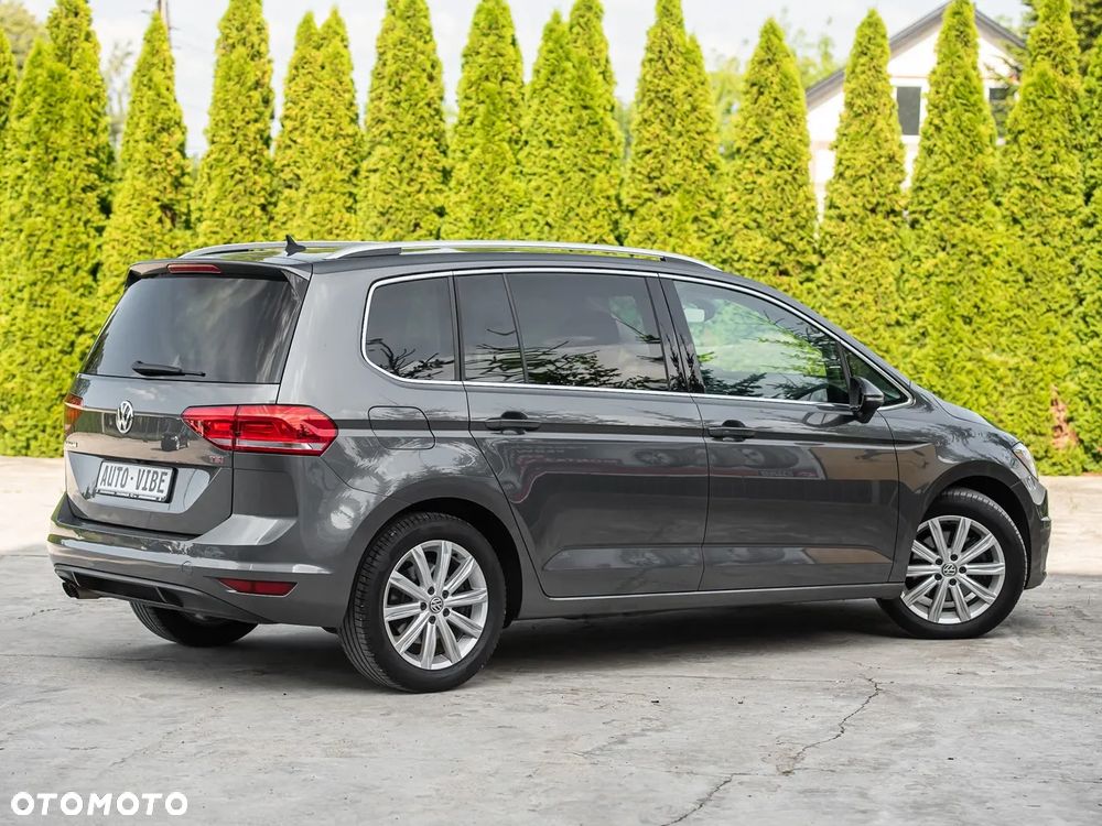 Volkswagen Touran 1.8 TSI (BlueMotion Technology) DSG Highline - 14