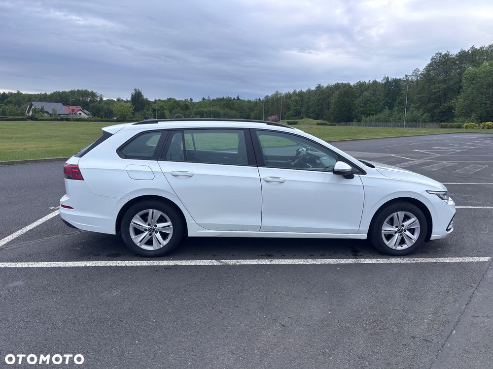 Volkswagen Golf 2.0 TDI Life - 9