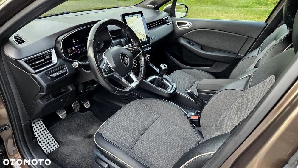 Renault Clio TCe 100 BUSINESS EDITION - 25