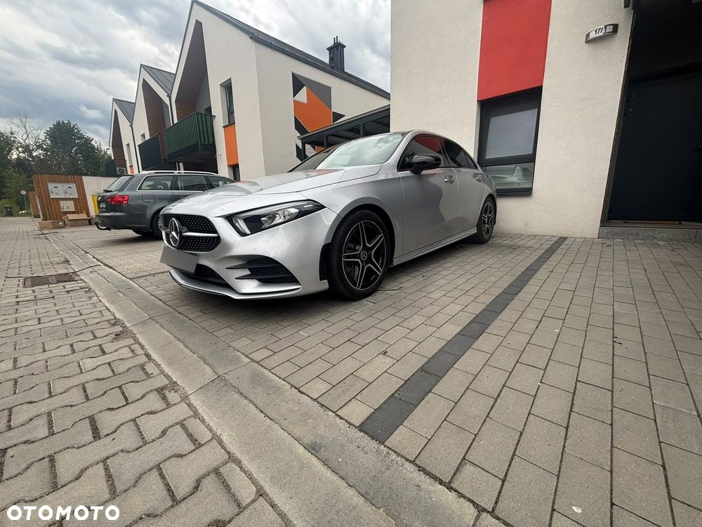 Mercedes-Benz Klasa A 220 4-Matic AMG Line 7G-DCT - 5