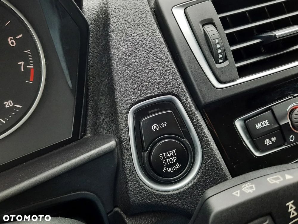 BMW Seria 1 118i - 30