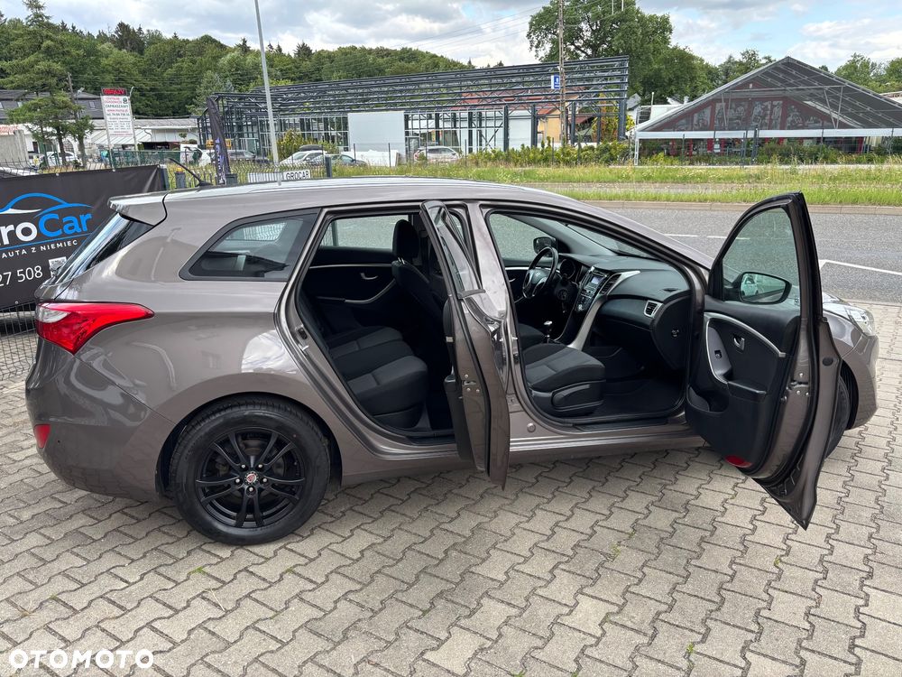 Hyundai i30 1.4 CRDi Style - 13