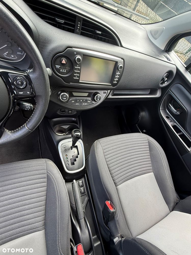 Toyota Yaris 1.5 VVT-i Comfort - 10
