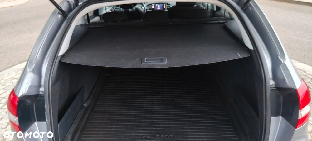 Peugeot 308 - 22