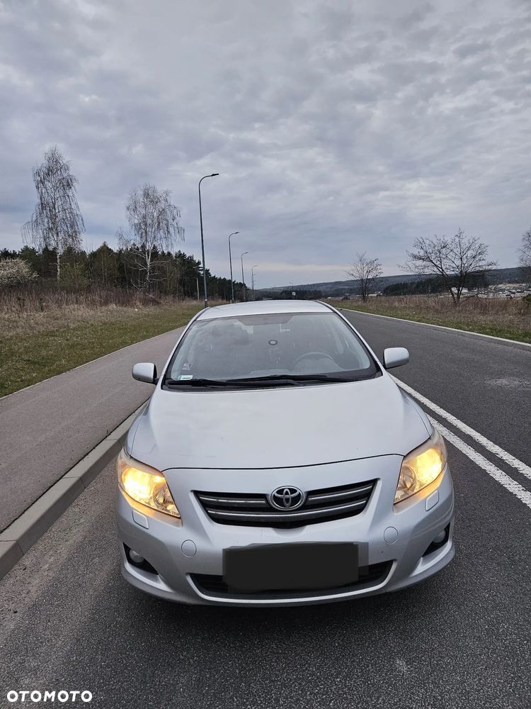 Toyota Corolla 1.6 VVT-i Luna - 2