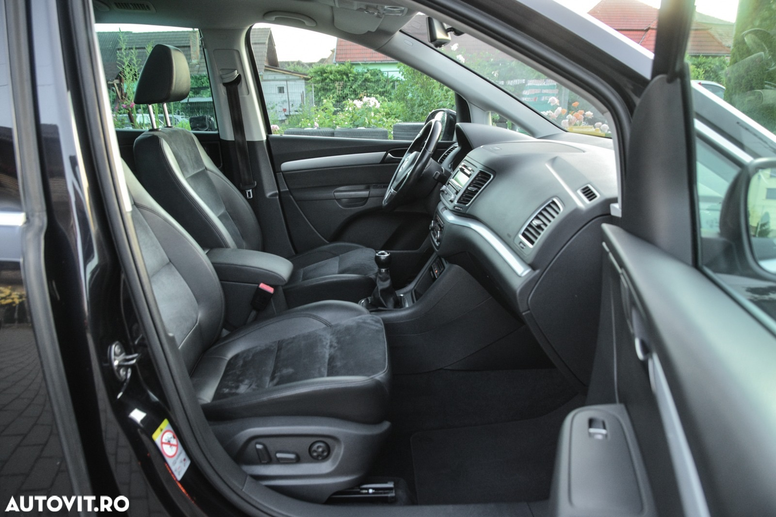 Volkswagen Sharan 2.0 TDI 4MOTION BlueMotion Technology Highline - 8
