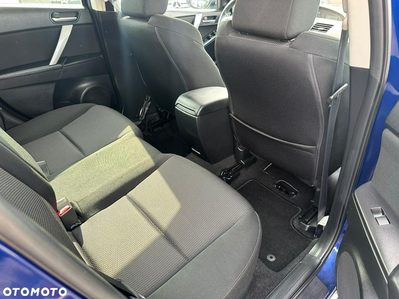 Mazda 3 - 10