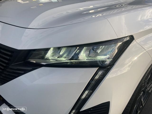 Peugeot 308 SW BlueHDi 130 EAT8 Stop & Start Allure Pack - 14