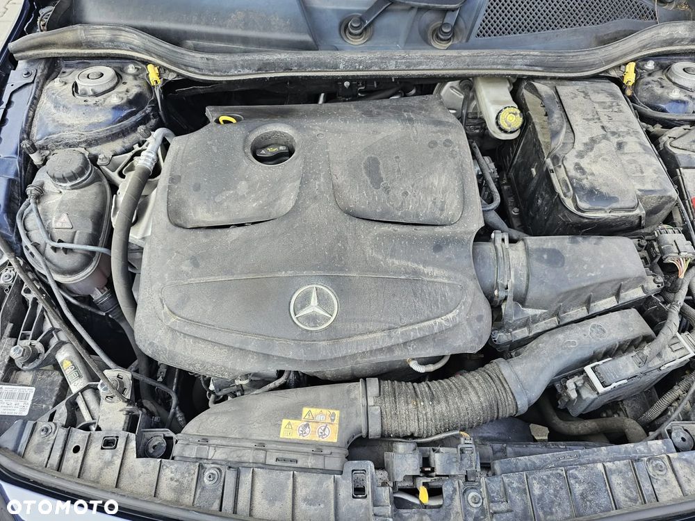 Mercedes-Benz GLA 250 4-Matic - 32
