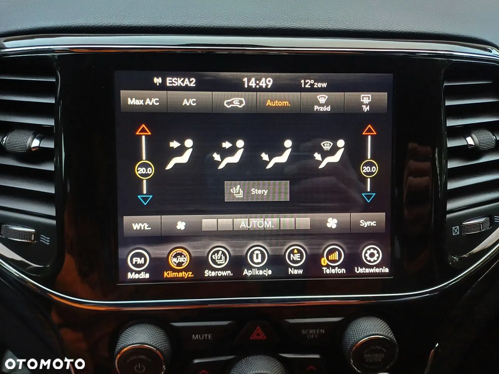 Jeep Grand Cherokee - 17