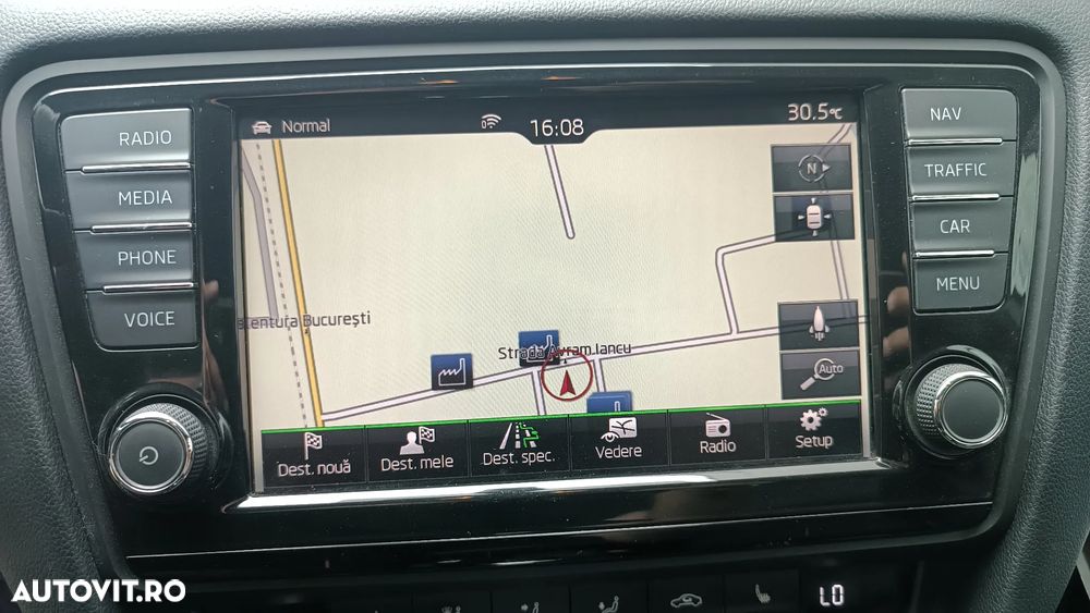 Skoda Octavia 2.0 TDI DSG 4X4 RS - 26