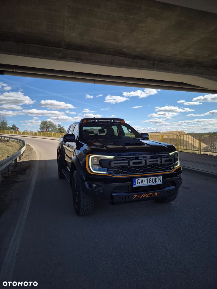 Ford Ranger 3.0 EcoBoost Twin-Turbo 4x4 DC Raptor - 3